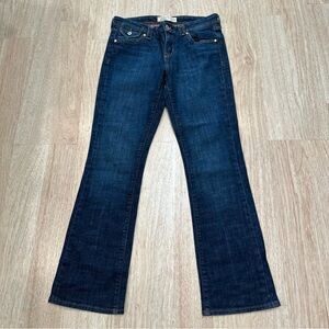 Classic Blue Women's Jeans by Old Navy Size 6 Mid Rise